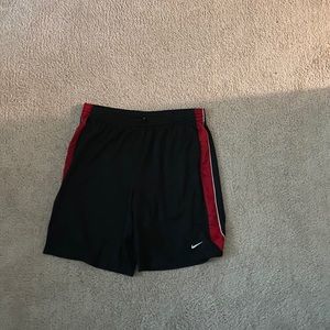 BLACK AND RED NIKE BASKETBALL SHORTS